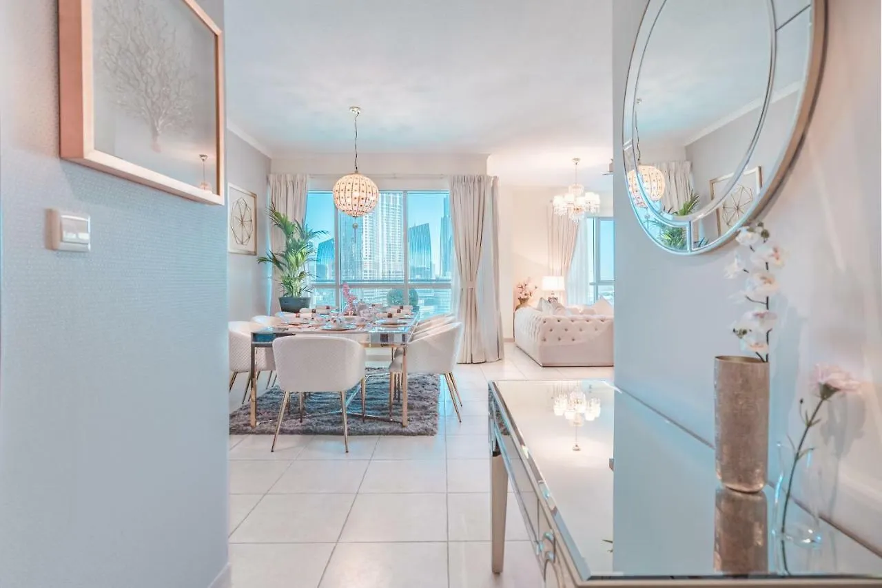 Elite Royal Apartment | Burj Residences Tower 5 | Gold Dubai 0*,